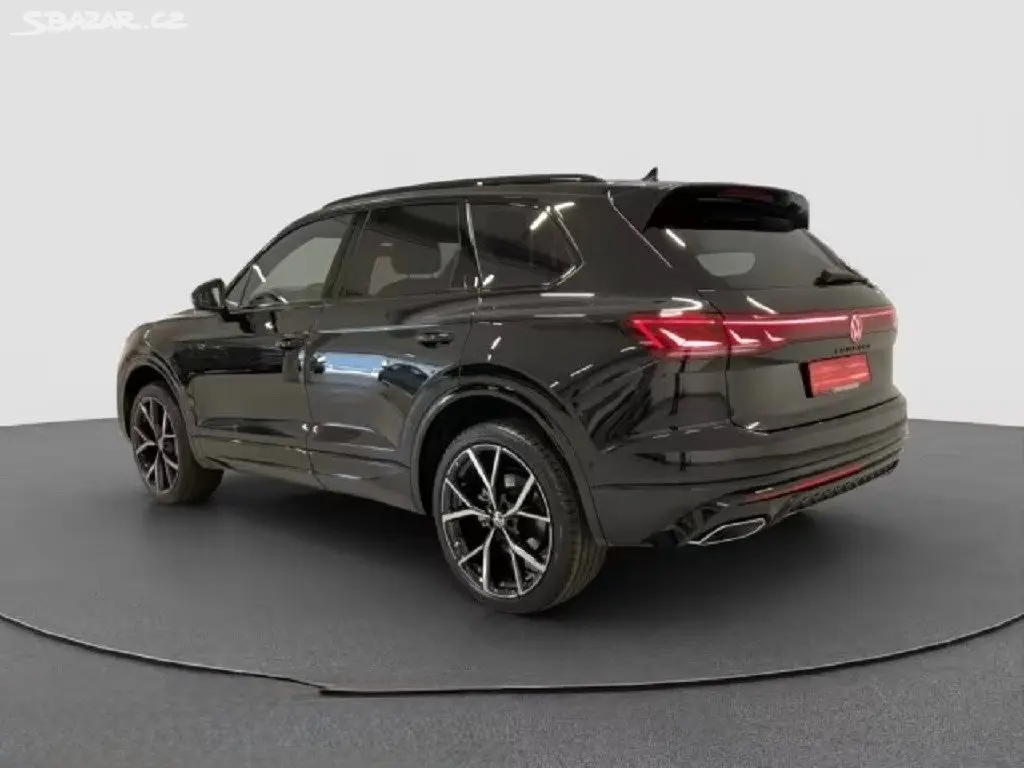 Volkswagen Touareg, NEW Final Edition R Line 210kW - fotka 2