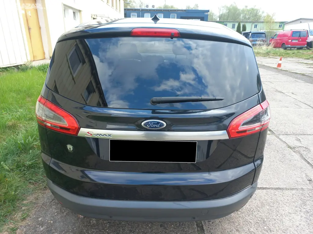 Ford S-MAX 2.0TDCI 100kW MANUÁL, kůže, navigace - fotka 2