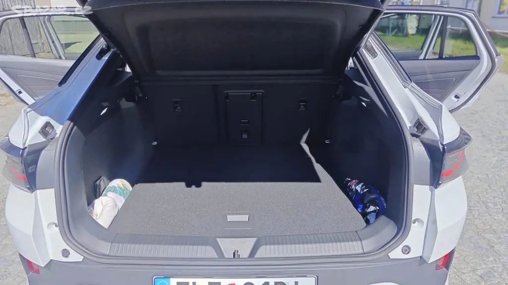 Prodáme Volkswagen ID.5 GTX EL - fotka 5