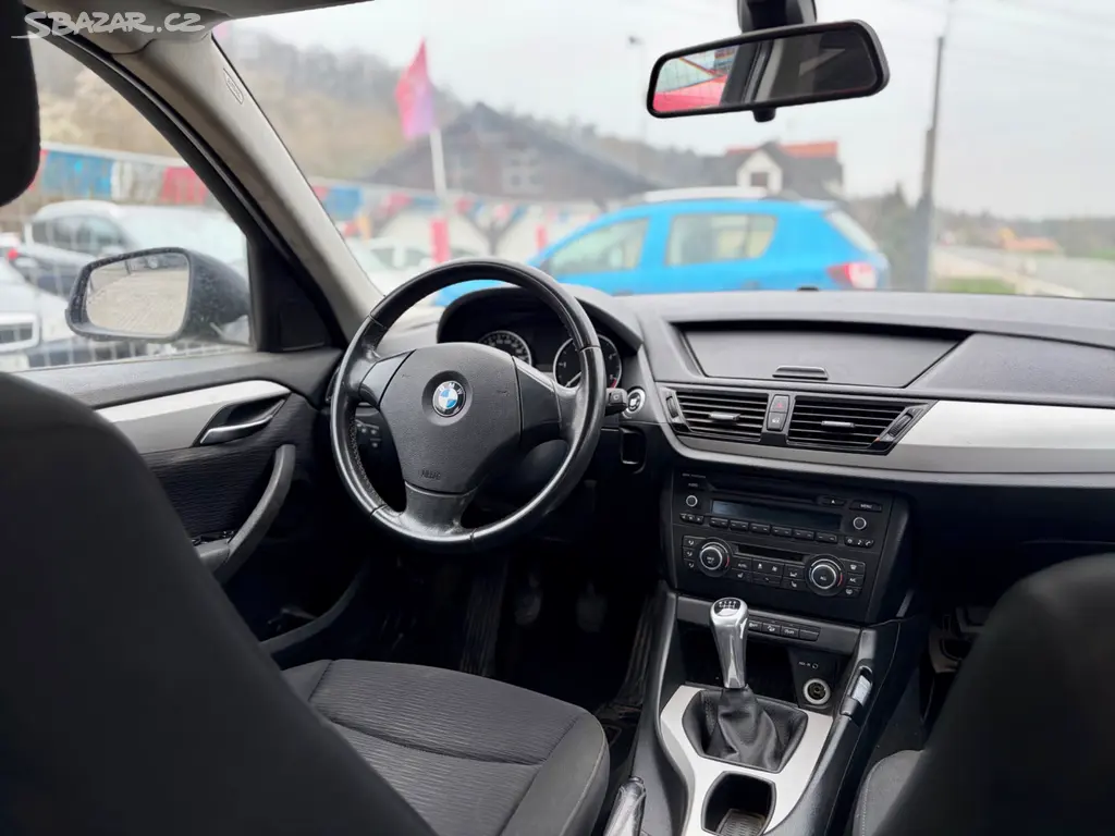 BMW X1, xDrive 18d, 105 KW, r.v. 2013, VADNÝ MOTOR - fotka 5