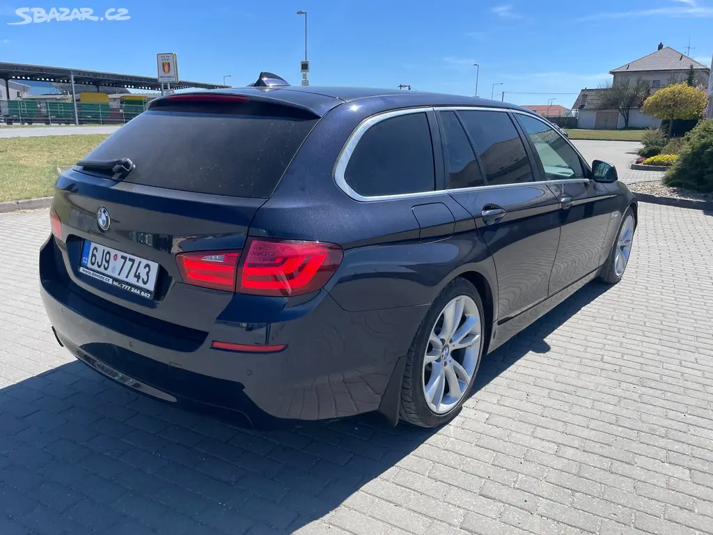 BMW 530d 180kw Manuál Luxury po rozvodech 10/2010 - fotka 4