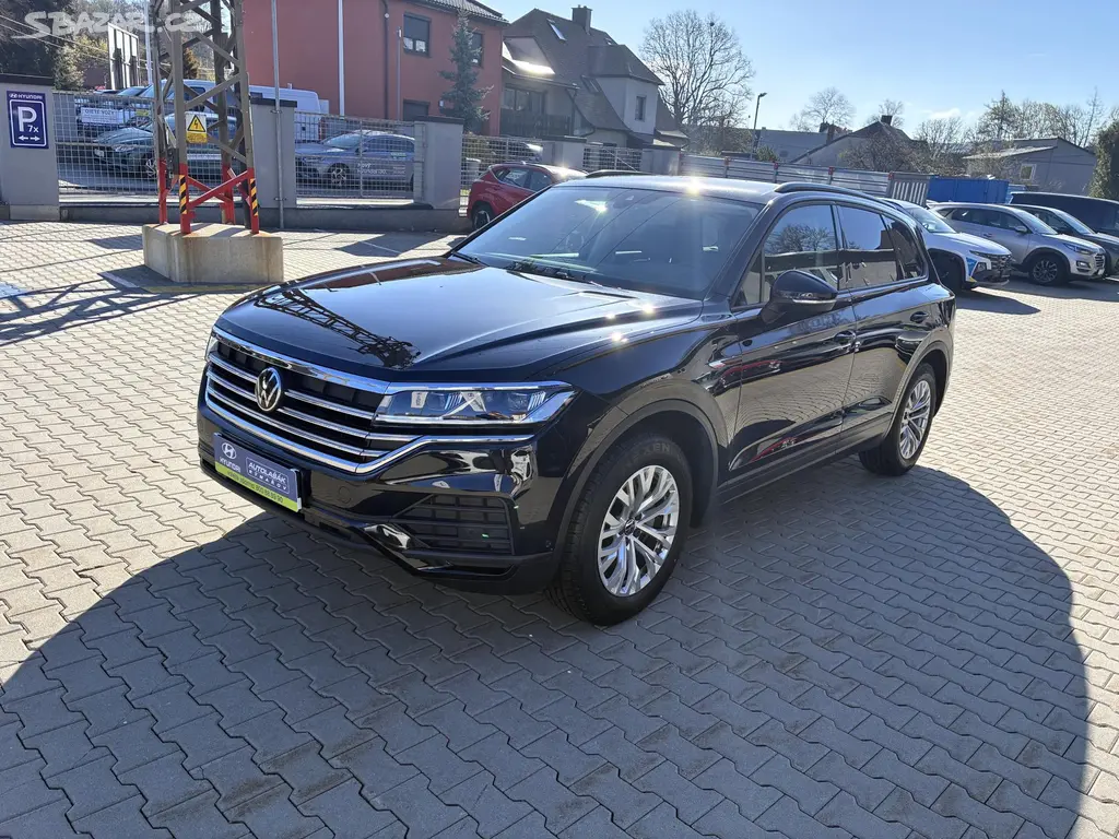 Volkswagen Touareg, 170KW,4X4,8°AT,ČERNÁDEEP,TAŽNÉ - fotka 3
