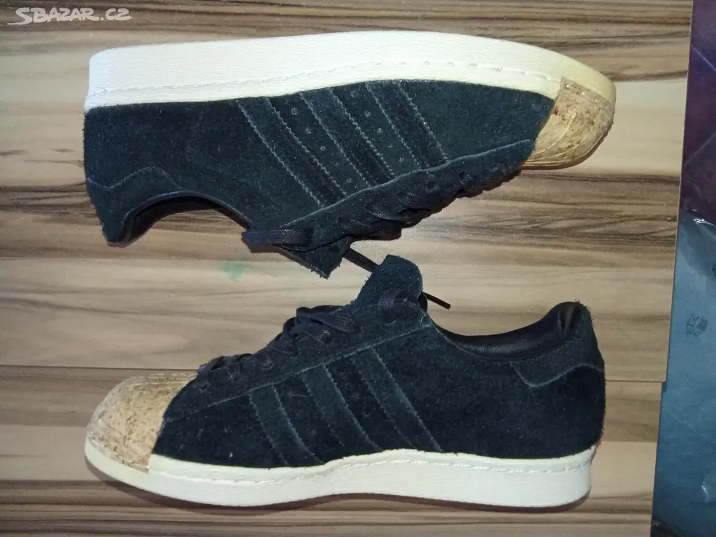 adidas gazelle silver green womens adidas Originals Superstar 82 W