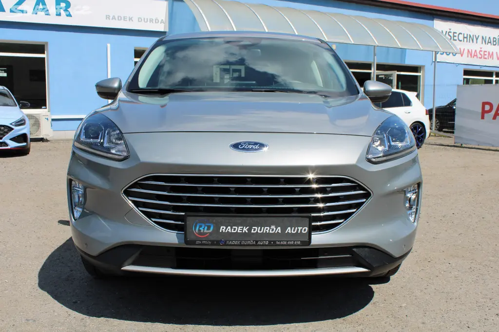 Ford Kuga 1,5 EB ČR,1.MAJ,TITANIUM,DPH,2021 - fotka 2