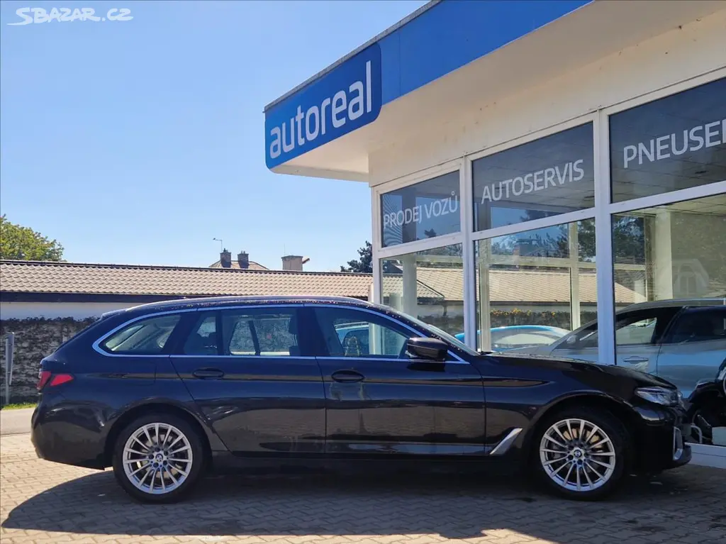 BMW Řada 5, 3,0 530d TOURING BRUTAL VÝBAVA - fotka 6