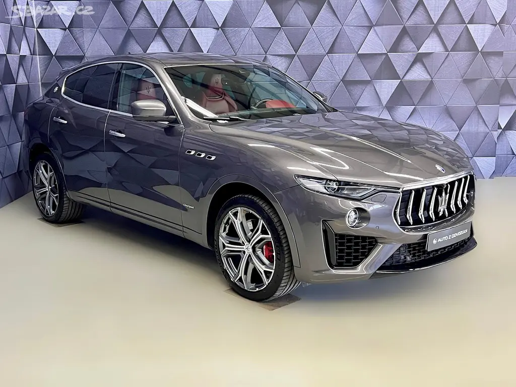 Maserati Levante, SQ4 GRAN SPORT, H&K, VZDUCH - fotka 4