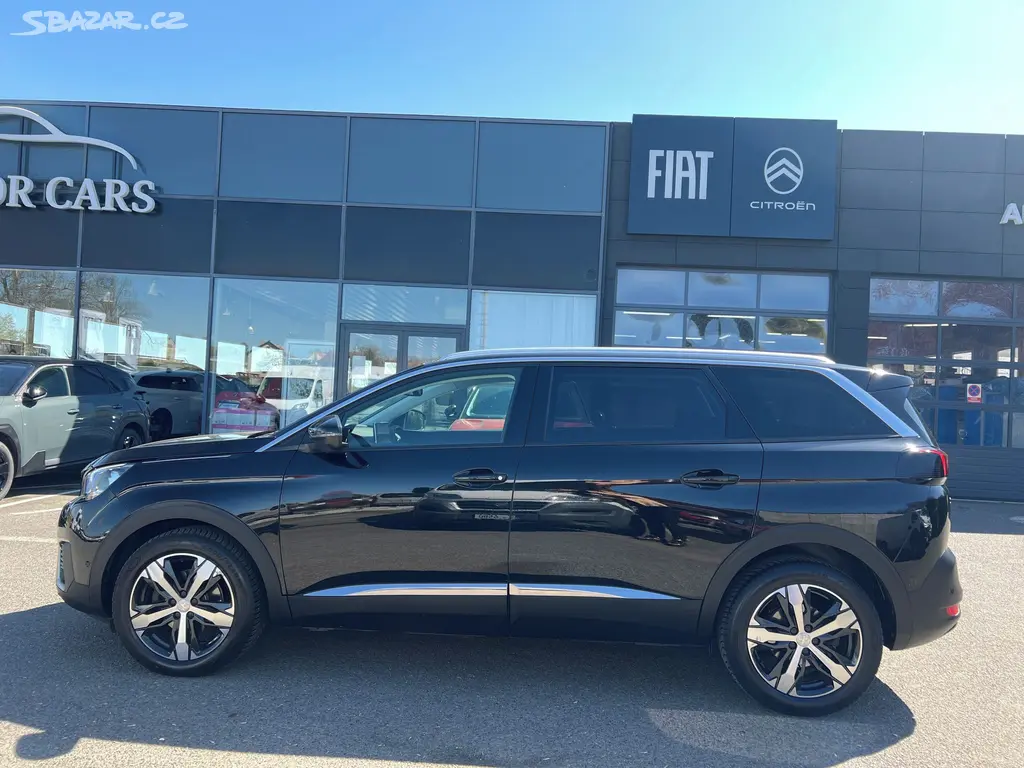 Peugeot 5008, 1.6 THP 165k 7MÍST SERVIS 1MAJ - fotka 4