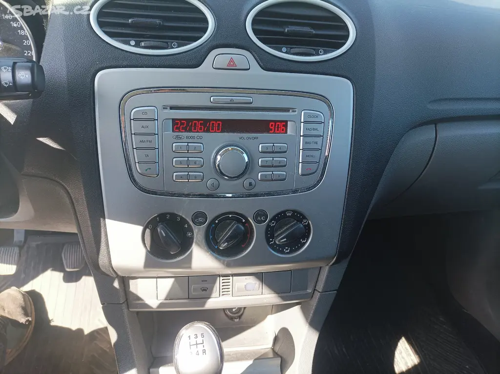 Ford Focus - fotka 6