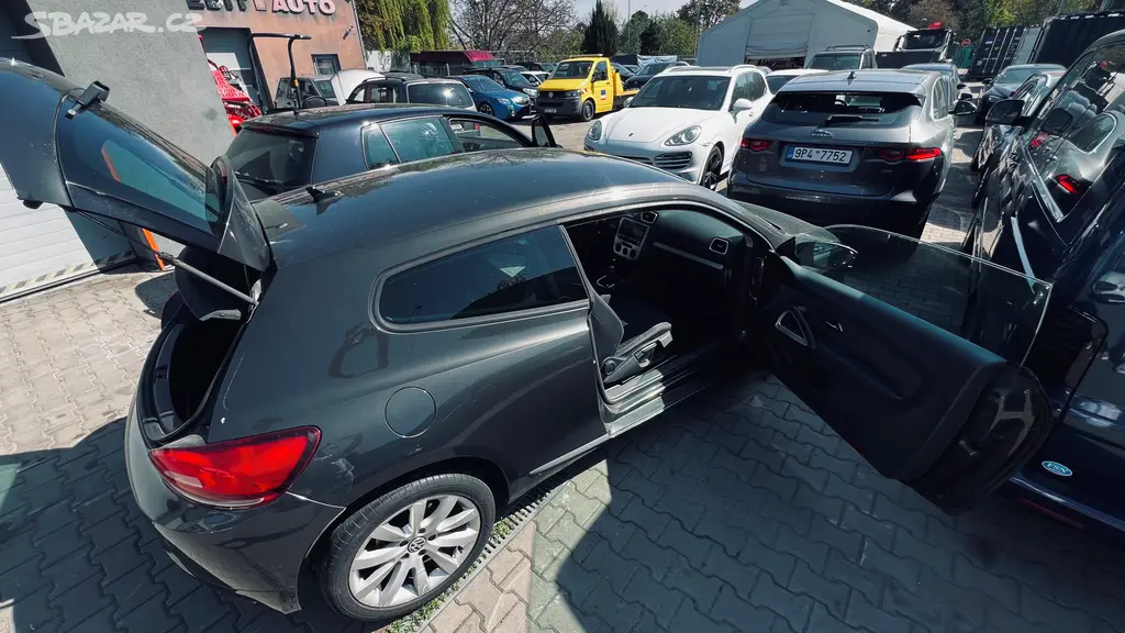 Volkswagen Scirocco 1.4TSi 118kW CZ 2011 - fotka 6