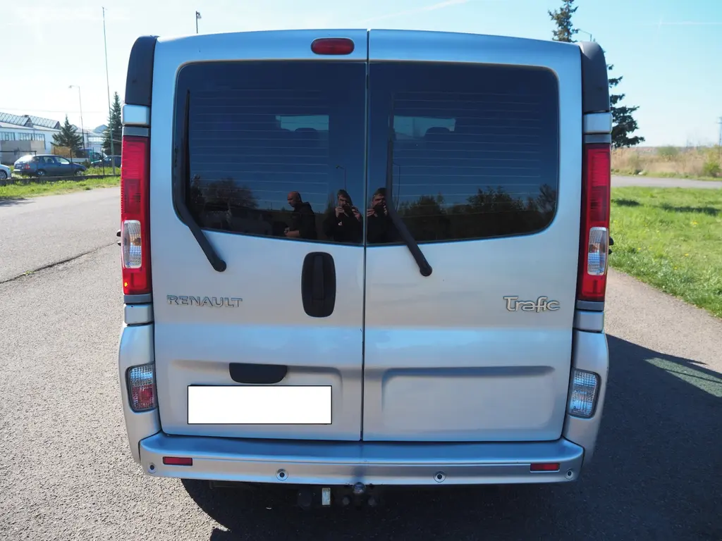 Renault Trafic 2.0 DCI MINIBUS 9míst, KLIMA, TZ - fotka 6