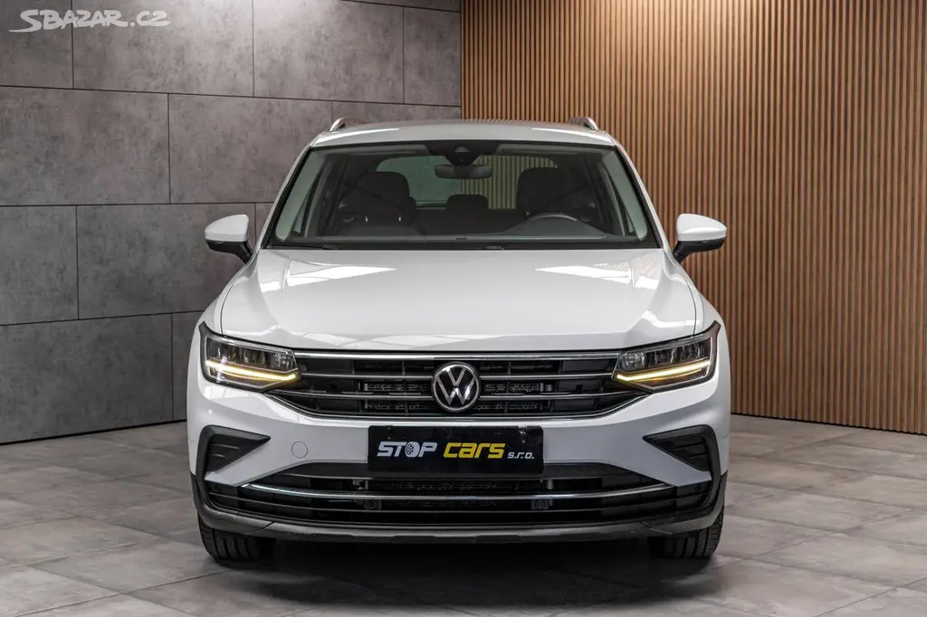 Volkswagen Tiguan, 2.0TDI ACC*LED*VIRTUÁL*DPH* - fotka 2