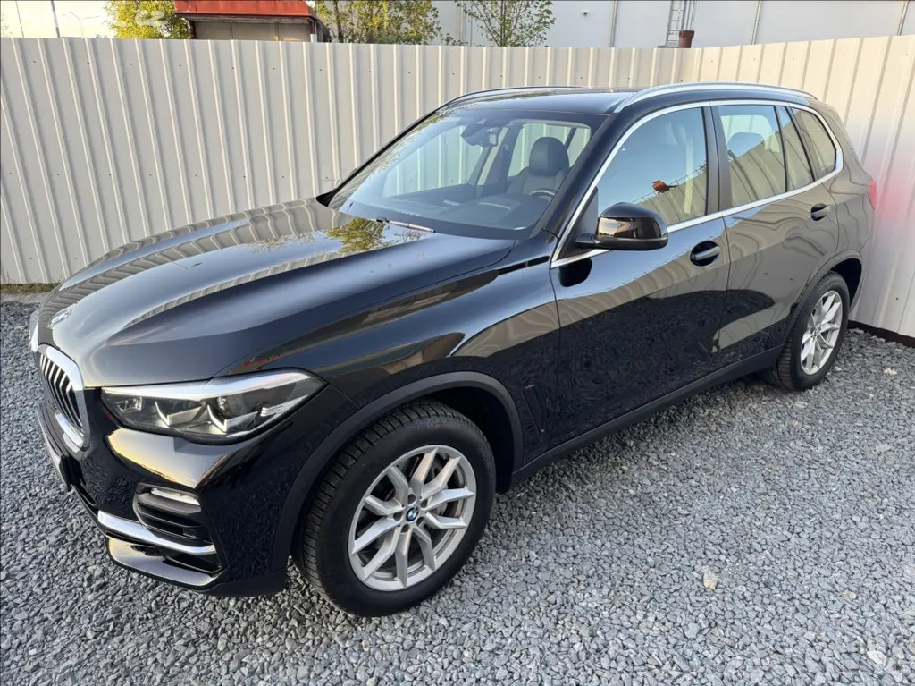 BMW X5, 3,0 xDrive 30d DPH 1.maj. ČR - fotka 5