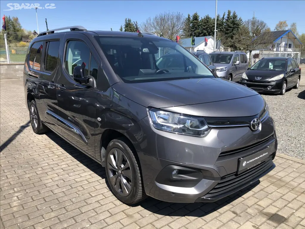 Toyota Proace City Verso, 1,5 MAXI FAMILY - fotka 2