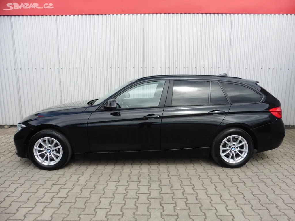 BMW Řada 3, 320d xDrive Advantage Touring - fotka 5