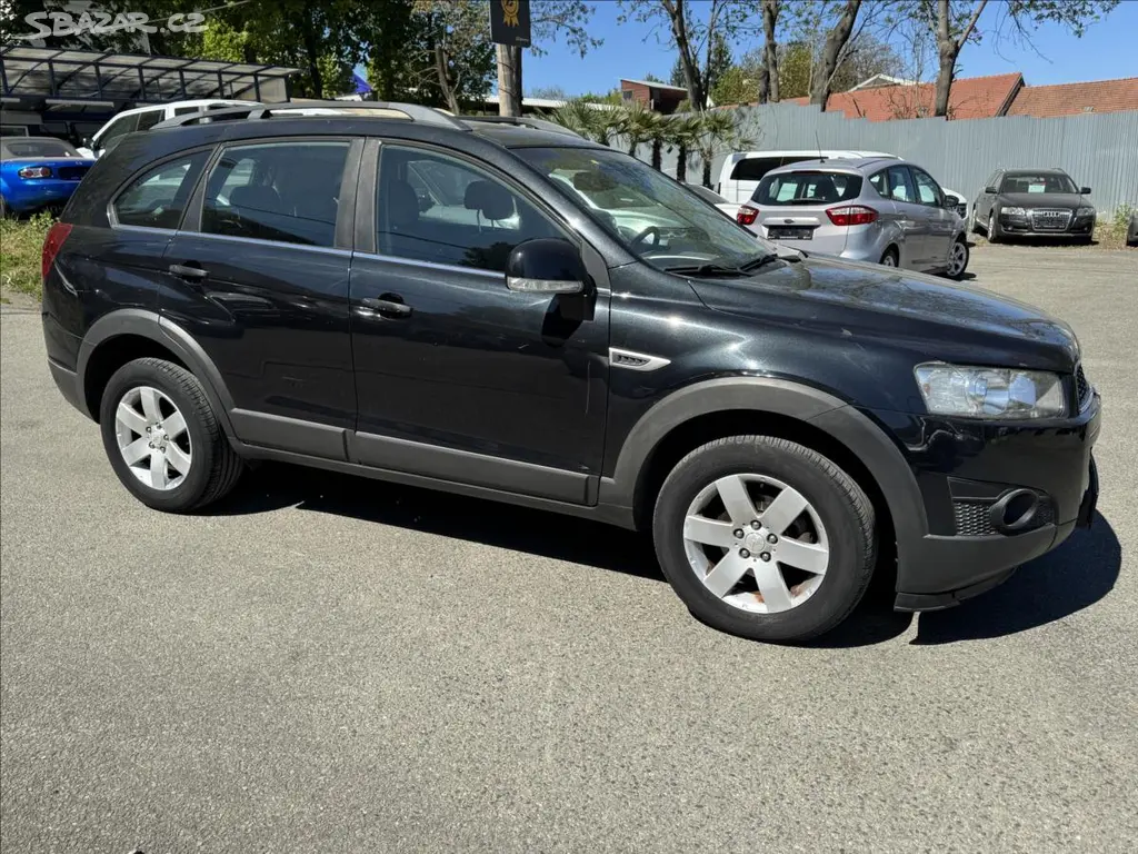Chevrolet Captiva, 2,2 7,mist+ - fotka 5