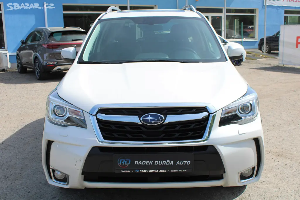 Subaru Forester 2,0 XT ČR,AUTOMAT,4x4,TAŽNÉ,2017 - fotka 2