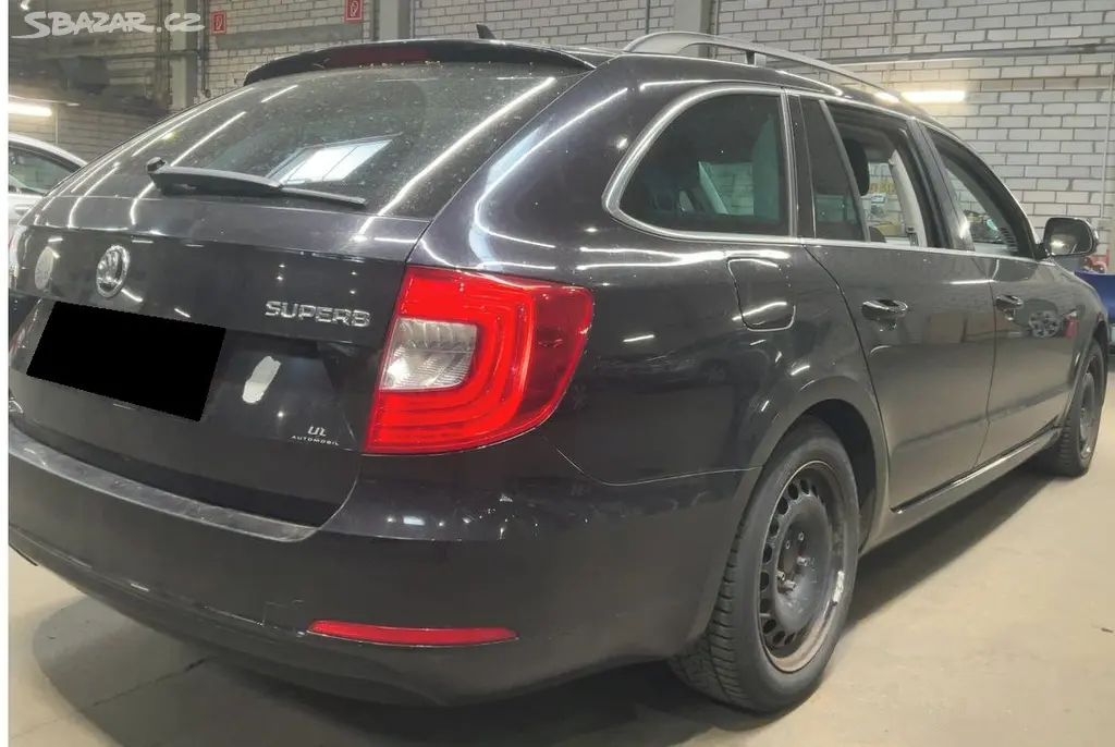 Škoda Superb, 2.0TDi 103 KW DSG BI-XENONY - fotka 3