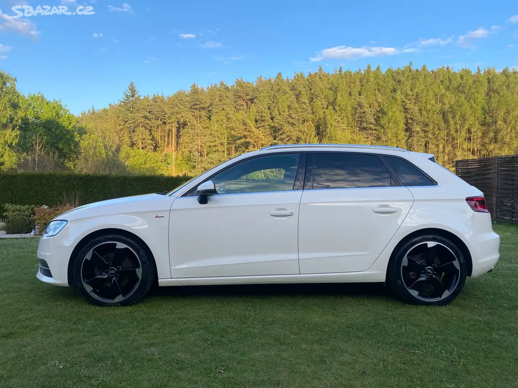 AUDI A3 2.0TDI S-line,Automat,158778km,Bi-XenonTOP - fotka 4