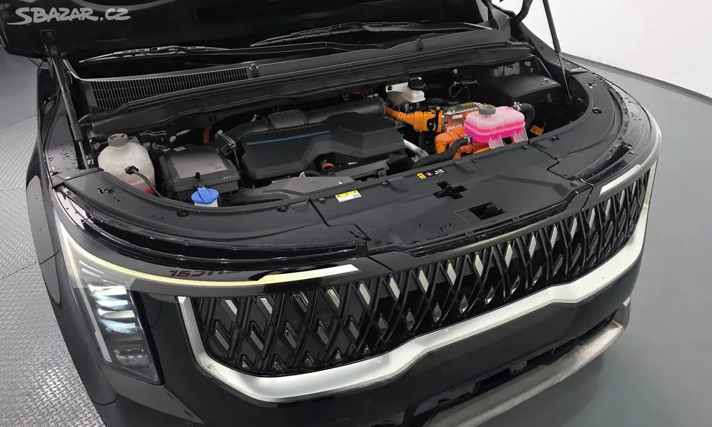 2024 KIA CARNIVAL 1.6T HEV 9 miest - fotka 5