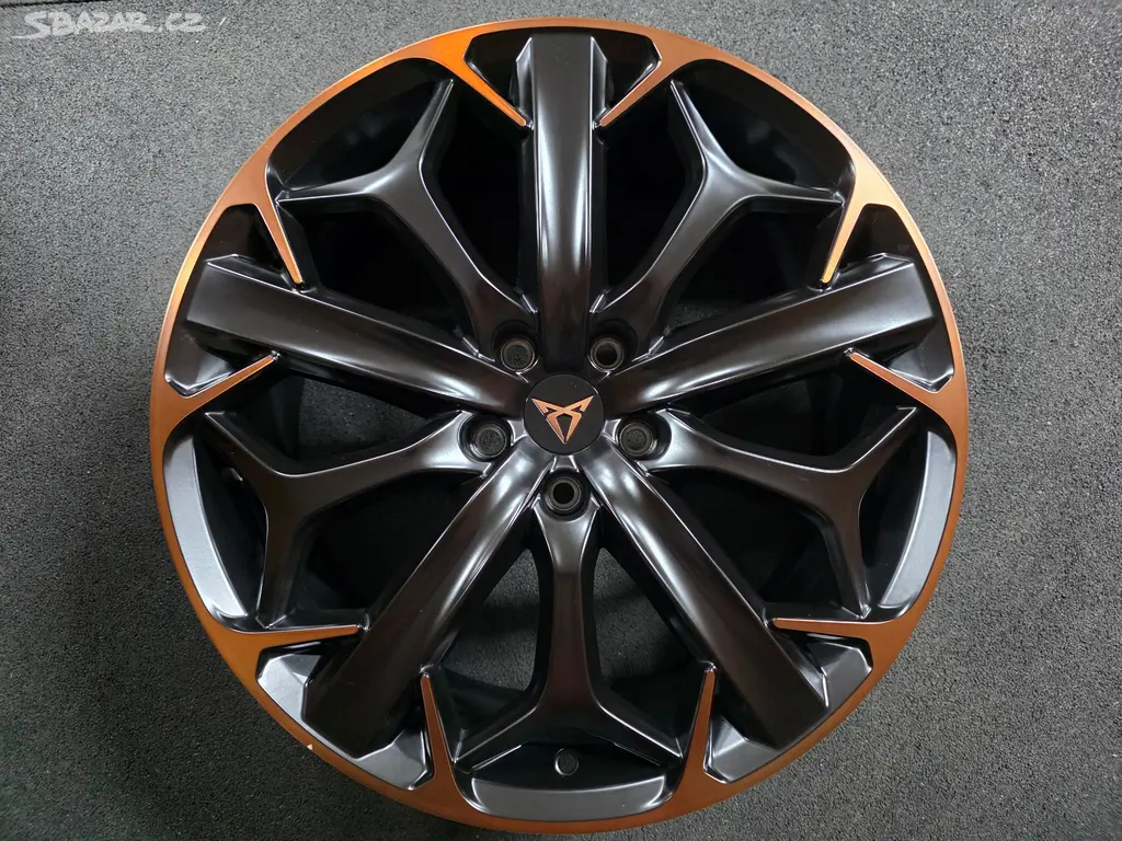Cupra Formertor Alu kolo 19 5FF601025K Originál