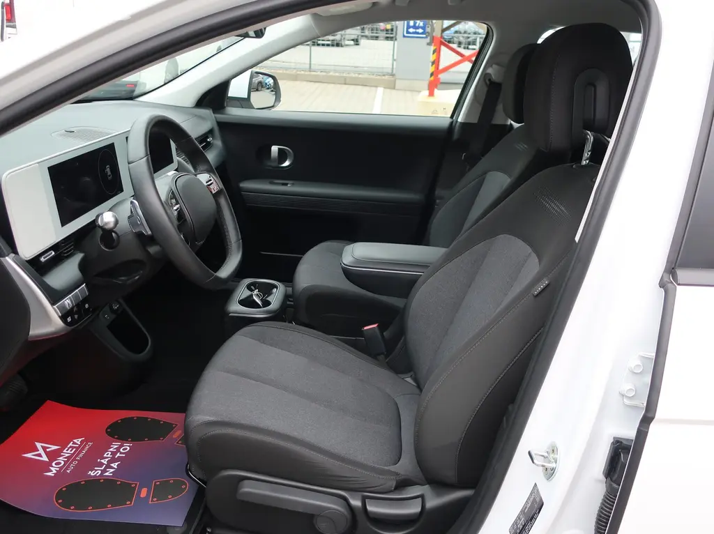 Hyundai Ioniq 5, 58KWH-125KW,STYLE,ZÁRUKA,1MAJI - fotka 4