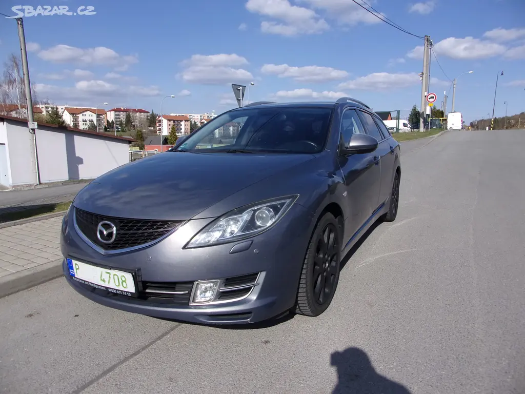Mazda 6 Dynamic sport 2.5i 16V kombi ,xenony,kůže - fotka 3