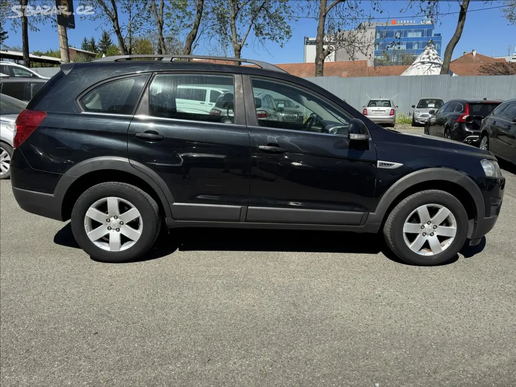 Chevrolet Captiva, 2,2 7,mist+ - fotka 6