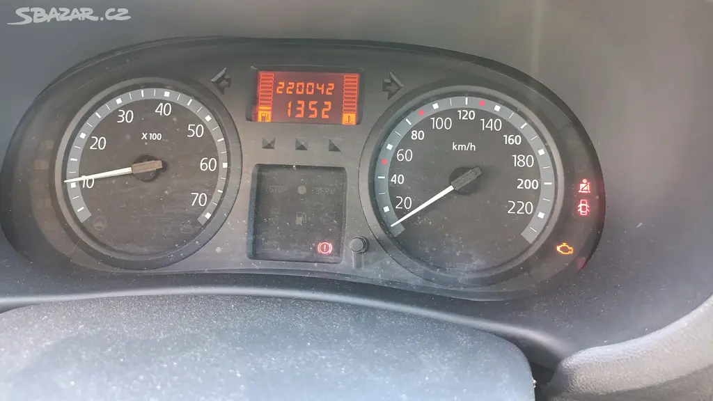 Renault Clio 1.2-43kw-r.v.2006 - fotka 6