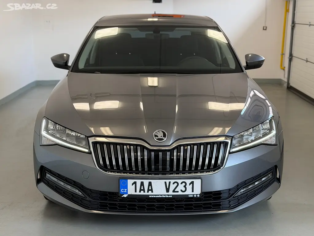 Škoda Superb, Ambition 2,0 TDI 110kW 7°DSG - fotka 2