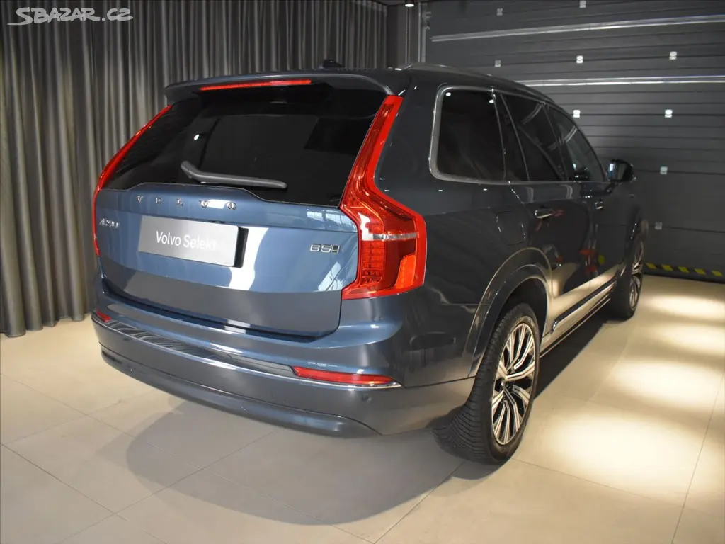 Volvo XC90, 2,0 B5 AWD Ultimate tažné,Pano - fotka 4