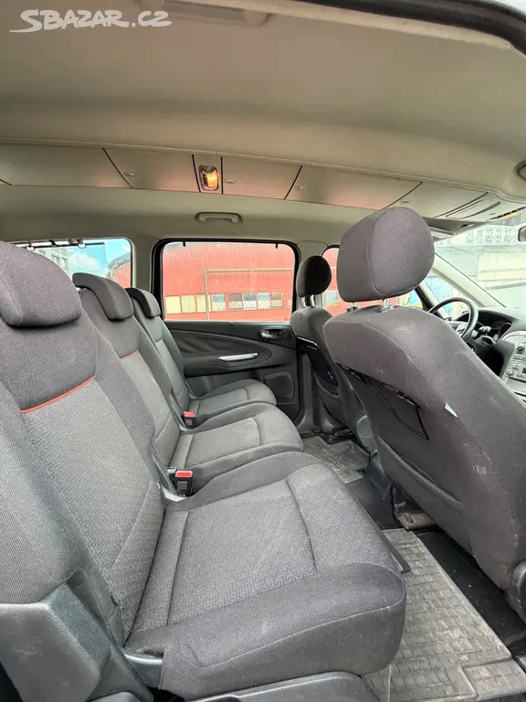 Ford Galaxy 2.0 TDCi 7 míst - fotka 6