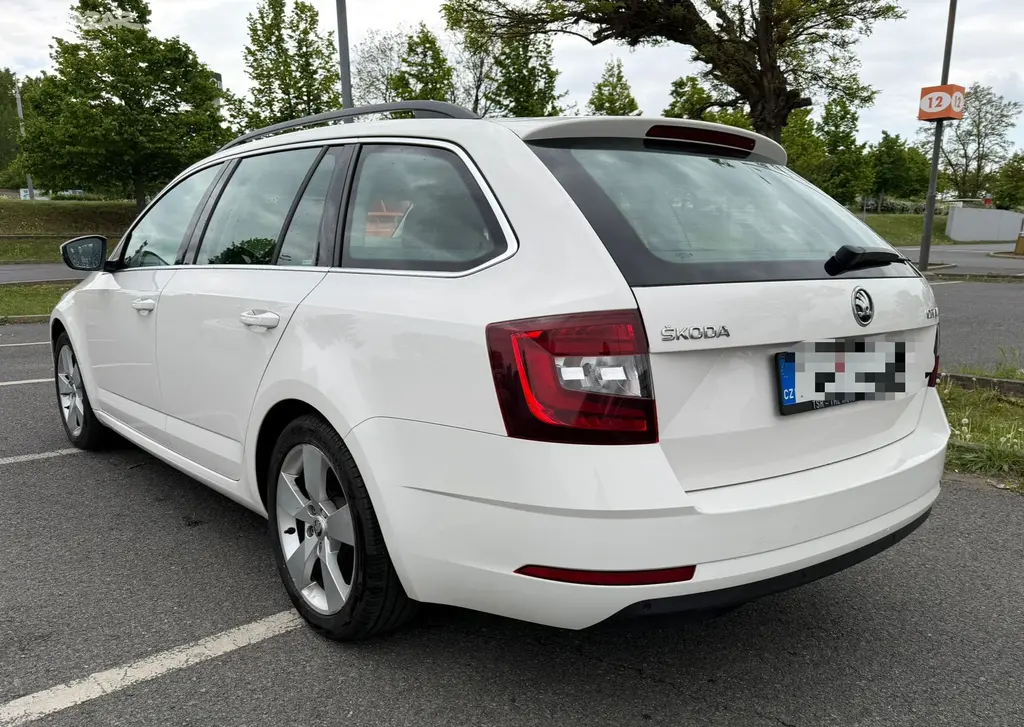 Škoda Combi Octavia III facelift - fotka 2