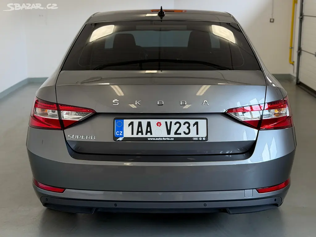 Škoda Superb, Ambition 2,0 TDI 110kW 7°DSG - fotka 6