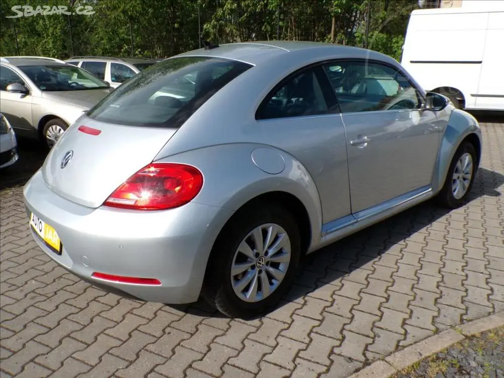 Volkswagen New Beetle 1,2 TSI - fotka 3