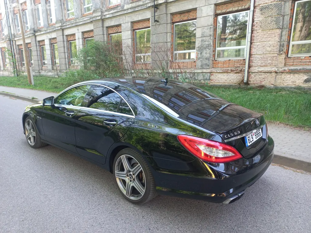 Mercedes-Benz CLS 63 AMG, 5,5L V8 BITURBO