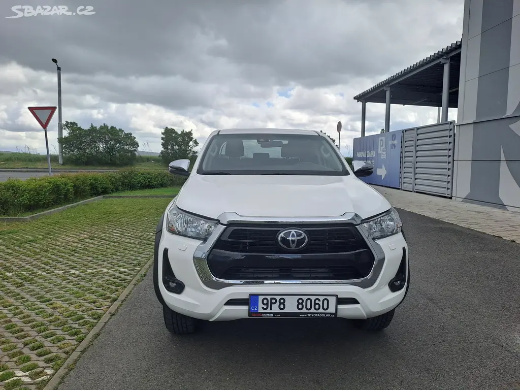 Toyota Hilux - fotka 2