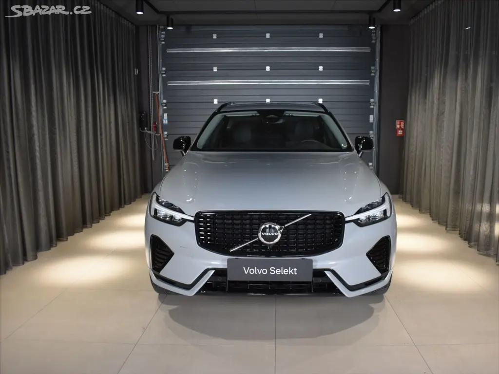 Volvo XC60, 2,0 B4 AWD Plus Blis,Bezklíč - fotka 6