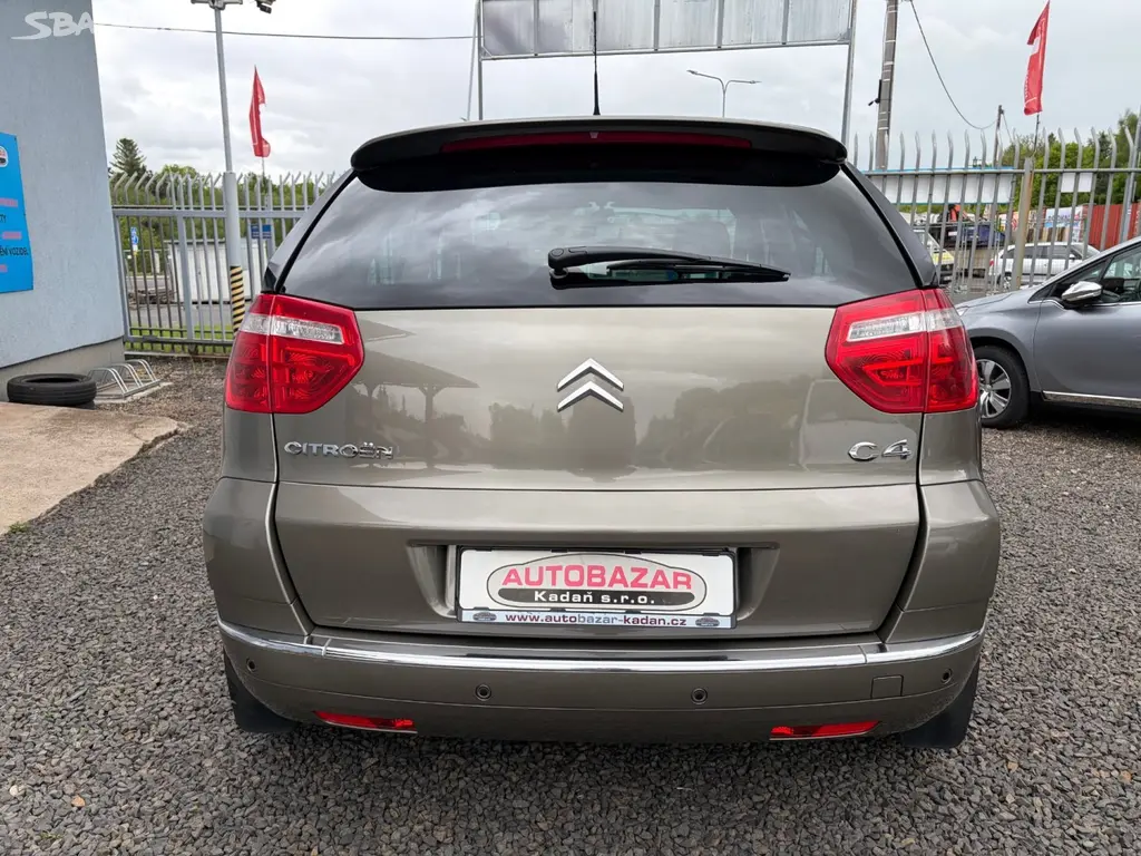 Citroën C4 Picasso, 1,6 HDi, 1.MAJ,ČR,SERVISKA - fotka 4