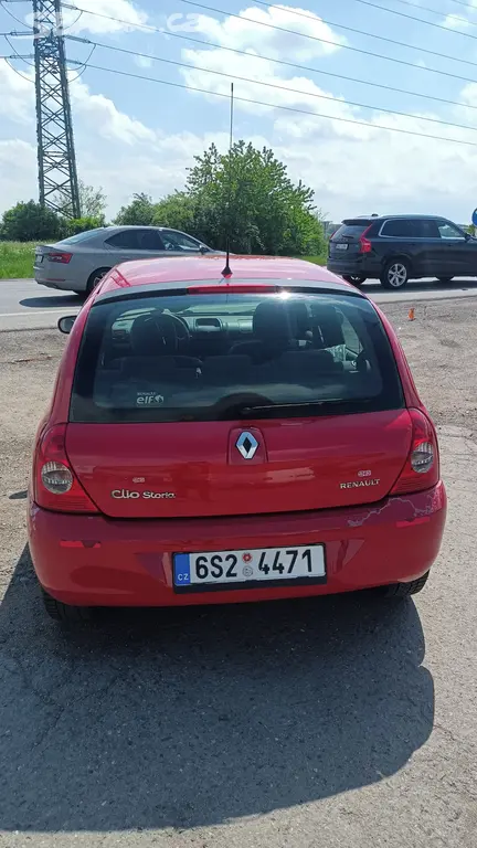 Renault Clio 1.2-43kw-r.v.2006 - fotka 3