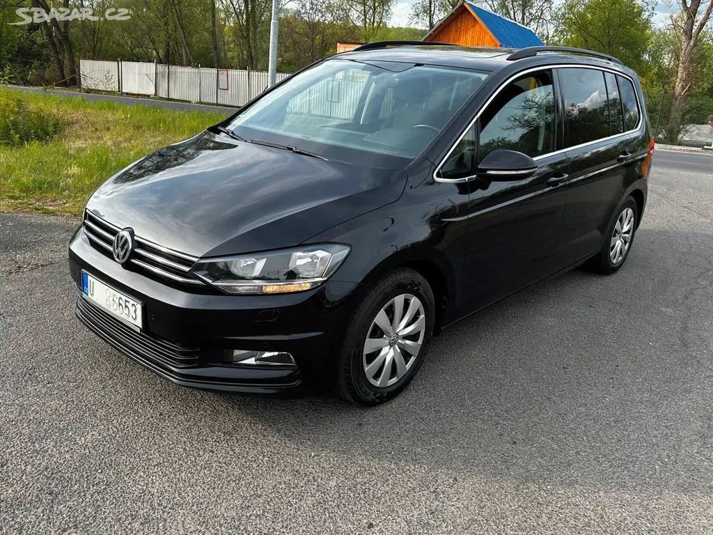 VW Touran 1.2TSi 81kw, r.2016, 2.maj.,serviska,stk