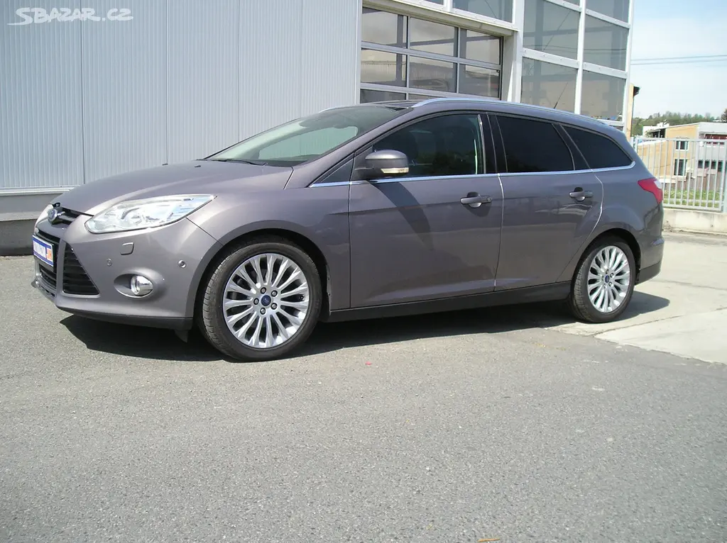 FORD FOCUS COMBI 1.6 EcoBoost 110kw rv-12/2011 - fotka 2