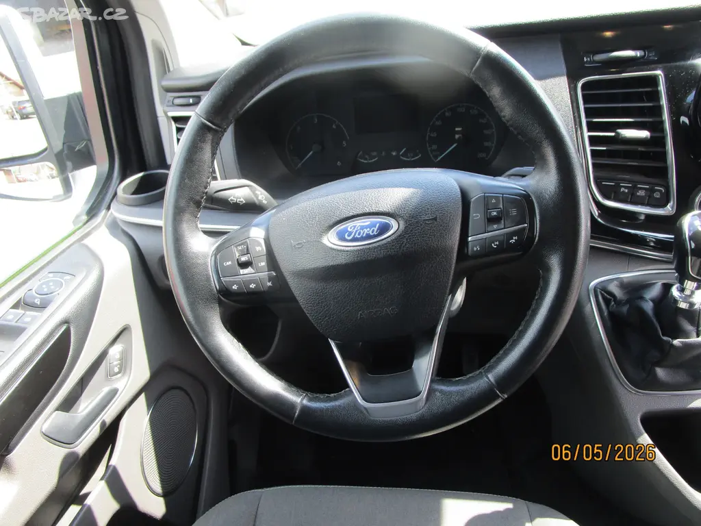 Ford Custom 2,0 Eco Blue diesel 96kw-koup. ČR 1MAJ - fotka 6