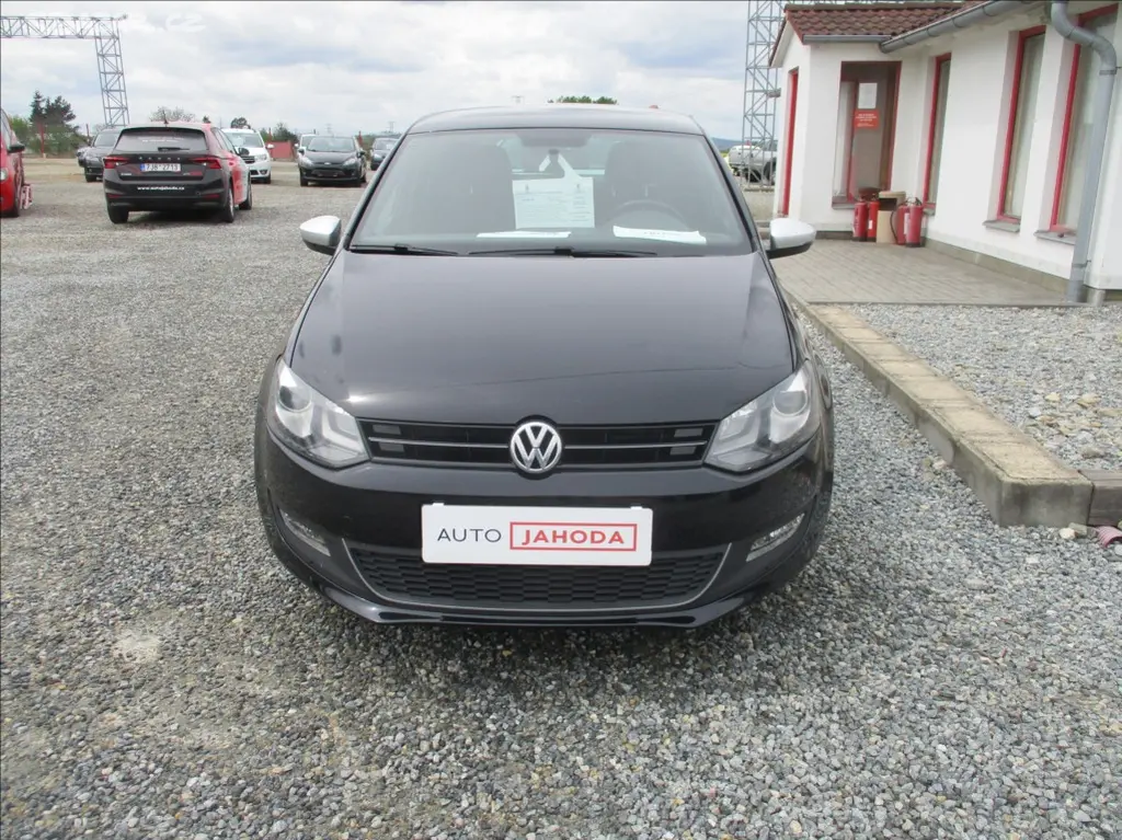 Volkswagen Polo, 1,4 i 16v, klima,xenon,rozvody - fotka 2