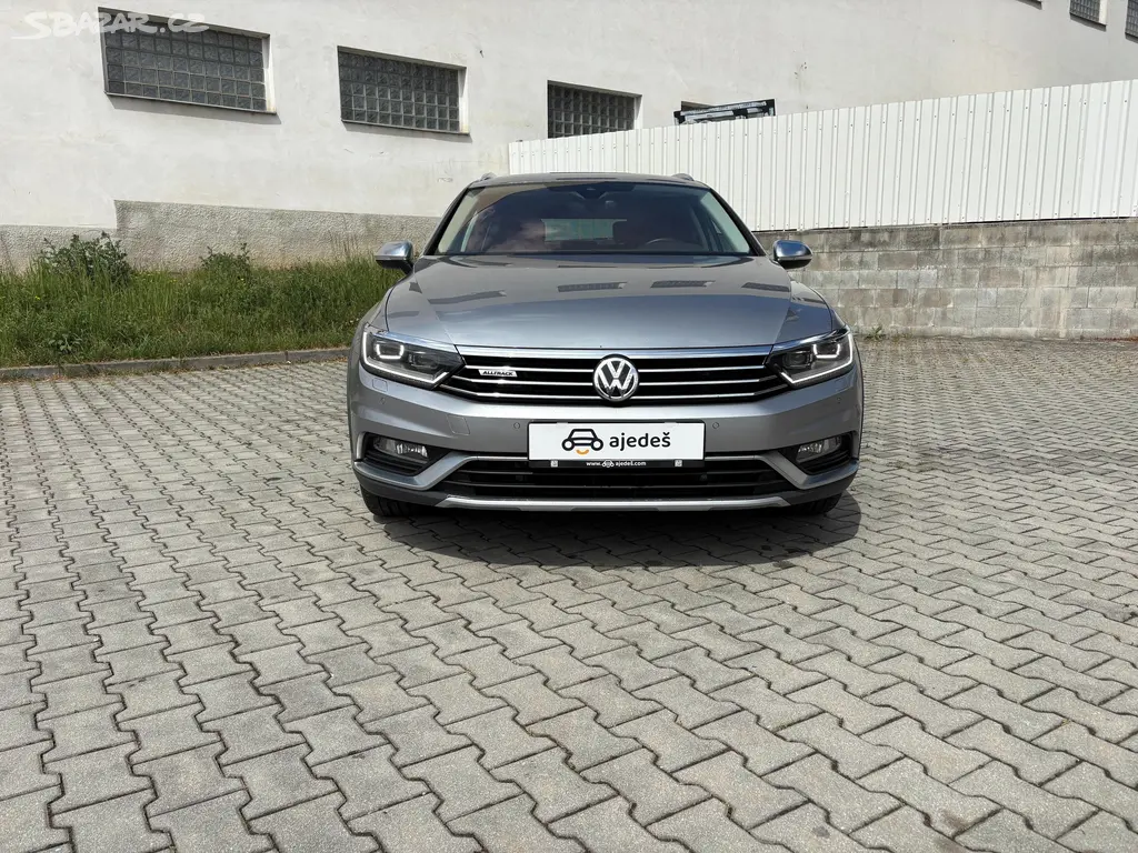 Volkswagen Passat, 2.0 TDI/DSG/4M/Alltrack/servis - fotka 3