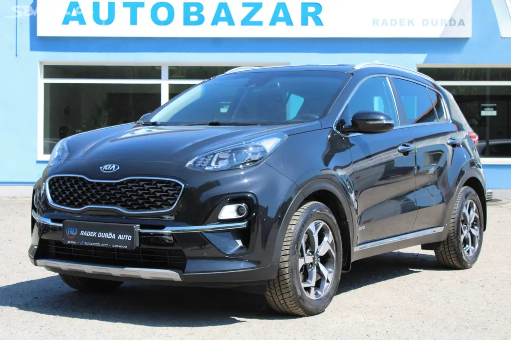 Kia Sportage 1,6 T-GDI 1MAJ,ZÁRUKA,A/T,4X4,2021