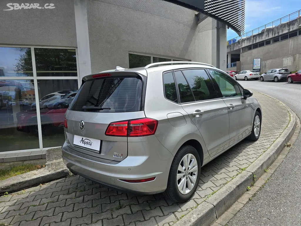 Volkswagen Golf Sportsvan, 1,4 TSI 92KW, Highline, ČR - fotka 5