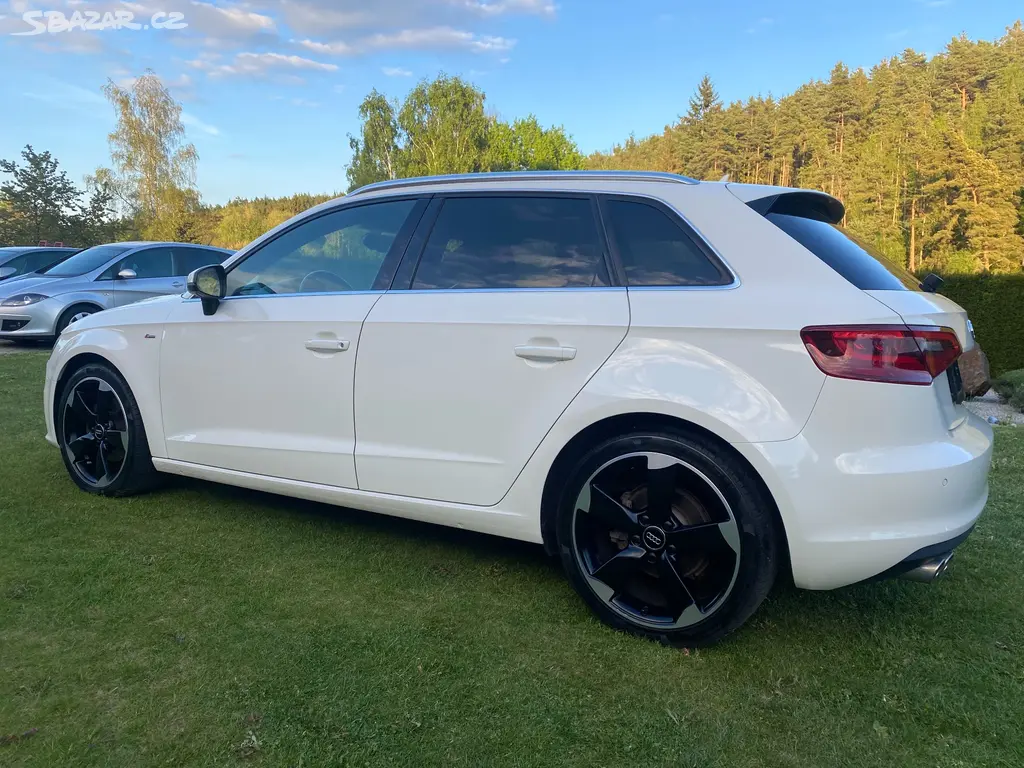 AUDI A3 2.0TDI S-line,Automat,158778km,Bi-XenonTOP - fotka 5