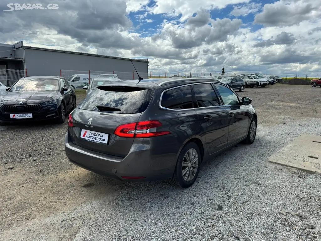 Peugeot 308, 1.5 BHDi 96kW ALLURE 8A/T LED - fotka 5