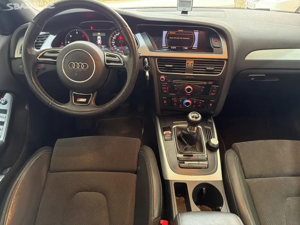 Audi A4, 2.0 Tdi 130KW 3X S-LINE 157tkm - fotka 4
