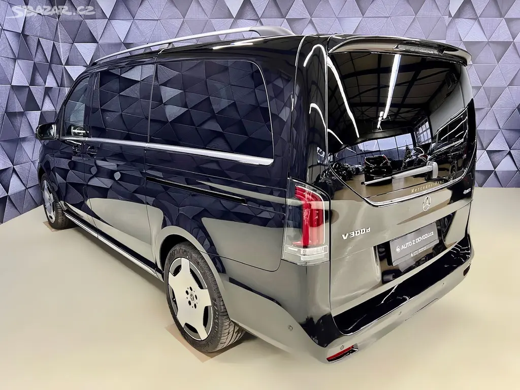 Mercedes-Benz Třídy V, 300d 4M AMG LUXURY, AIRMATIC - fotka 4
